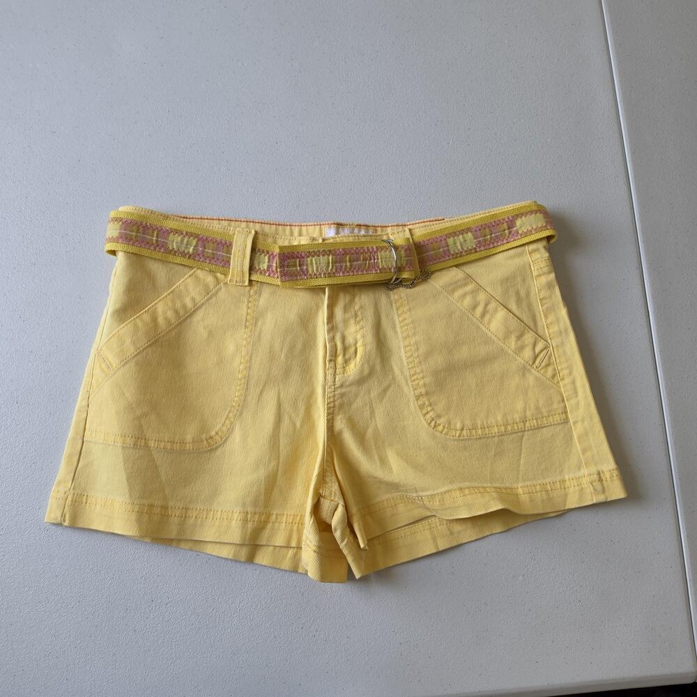 Y2K L.e.i. Shorts Juniors 9 Yellow Twill Chino Belted Low Rise Casual Summer
